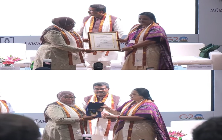 Tanzania President Dr Samia Suluhu Hassan conferred with Honorary Doctorate by JNU