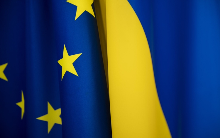 EU stands united to support Ukraine and firmly condemns Russia's military operation