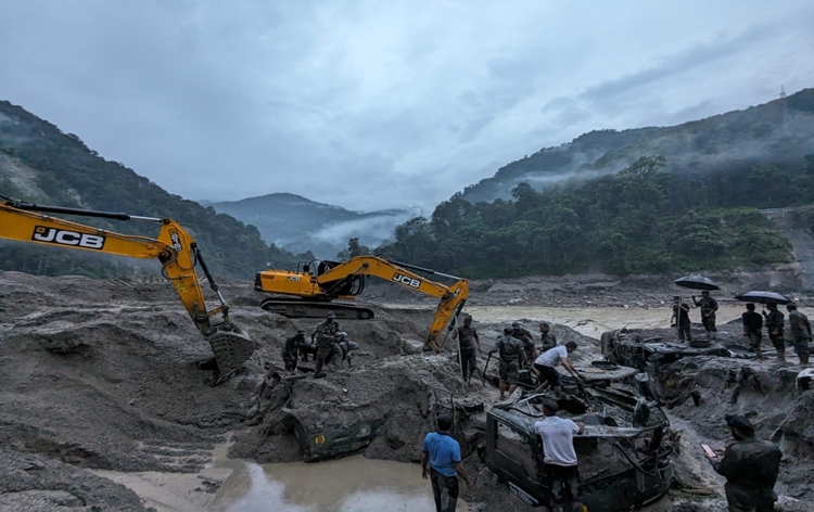 Death toll in Sikkim flash floods rises to 19; Over 100 people are missing