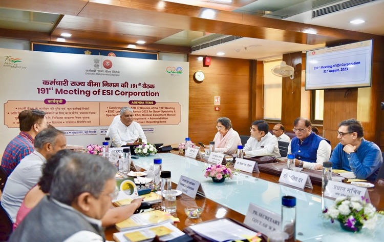 Union Minister Bhupender Yadav launches Chemotherapy Services in 30 ESIC Hospitals across the country