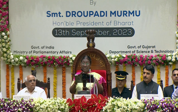 President Droupadi Murmu inaugurates digital house of Gujarat Assembly