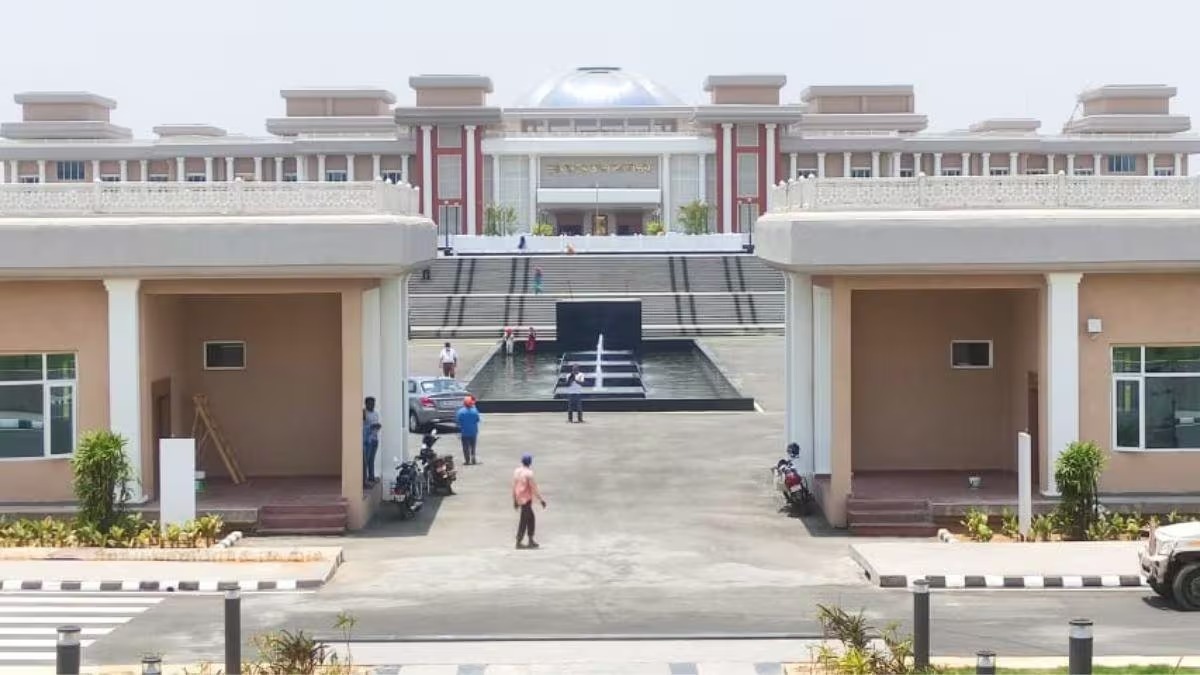 झारखंड हाईकोर्ट में आयु सीमा में 5 वर्ष की अतिरिक्त छूट की मांग वाली याचिका पर सुनवाई हुई