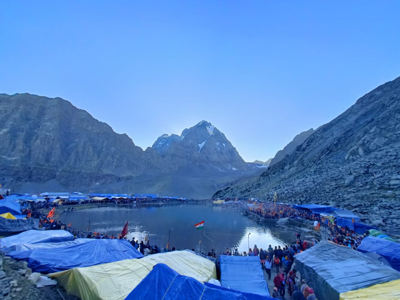 चंबा जिले की मणिमहेश यात्रा को भारी बारिश के चलते अस्थाई रूप से रोका