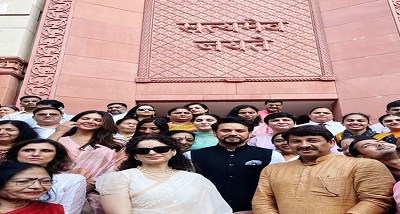 महिलाओं ने लोकसभा में महिला आरक्षण विधेयक पेश किये जाने का स्‍वागत करते हुए इसे बड़ी उपलब्धि कहा