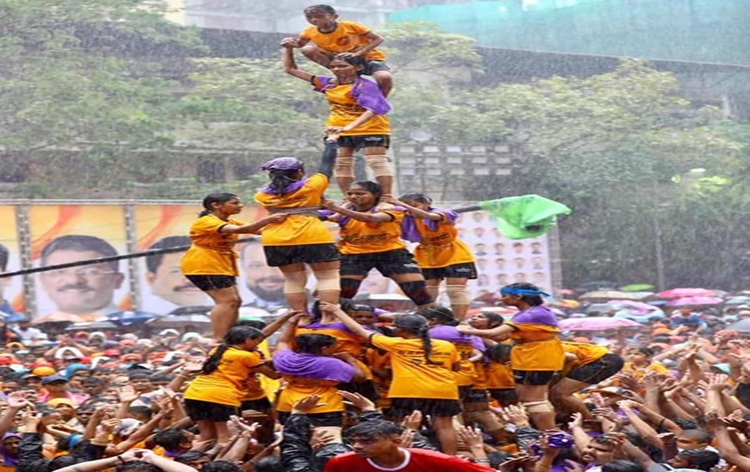 Dahi Handi festival celebrates with great enthusiasm in Maharashtra