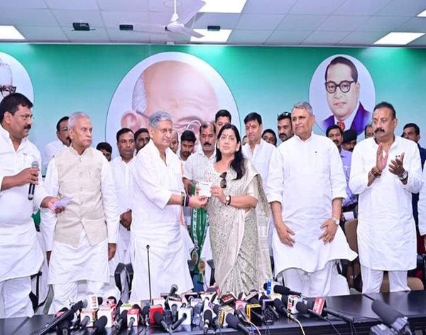 Former MP Lovely Anand joins JD(U) in Bihar