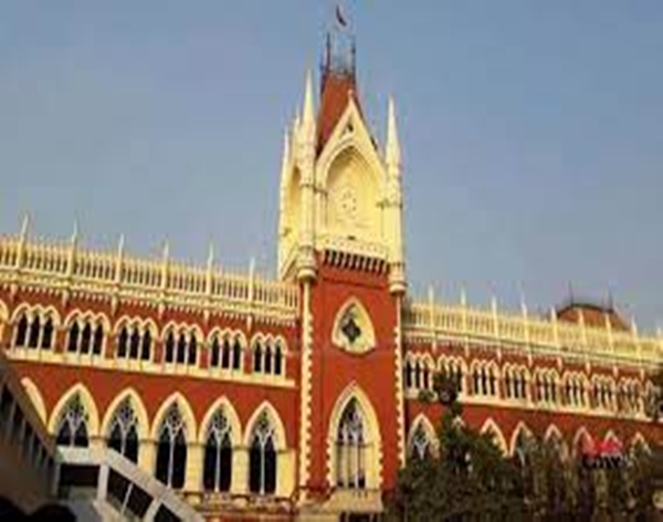 Kolkata HC asks for a report from state govt on incident of building collapse at Gardenreach