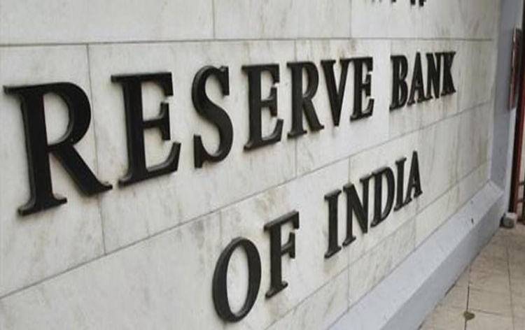 RBI Bulletin: India’s GDP Growth Hits Six-Quarter High, Global Economy Slows