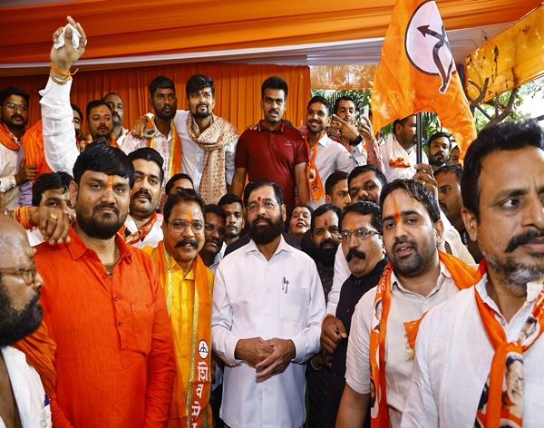 Maharashtra: Shiv Sena (UBT) MLC Aamshya Padvi joins Eknath Shinde-led faction of Shiv Sena