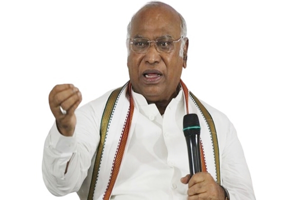 Kerala: Congress president Mallikarjun Kharge to campaign for UDF in Chengannur and Wayanad today