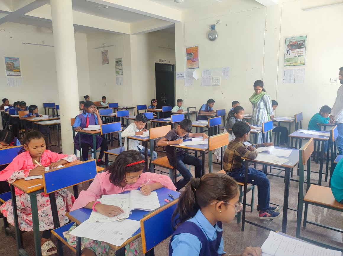 एकलव्य आदर्श आवासीय विद्यालयों में कक्षा छठवीं में प्रवेश के लिए प्रवेश परीक्षा का आयोजन