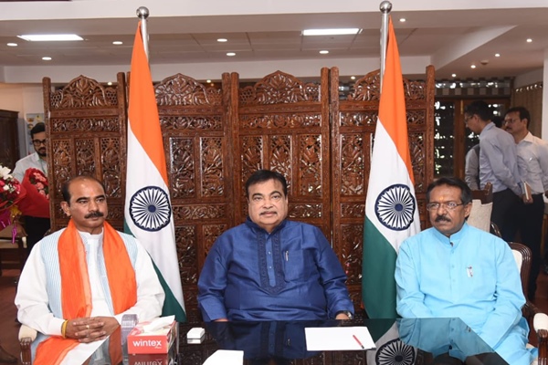 Nitin Gadkari Assumes Office As Road Transport And Highways Minister