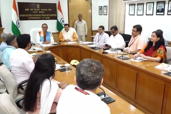 Agriculture Minister Shivraj Singh Chouhan Meets Madhya Pradesh CM Mohan Yadav in New Delhi