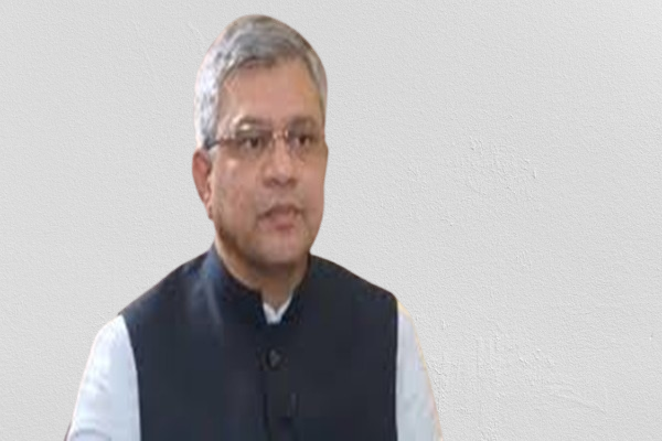 सूचना और प्रसारण मंत्री अश्विनी वैष्‍णव ने नई दिल्‍ली में देखी द साबरमती रिपोर्ट फिल्‍म