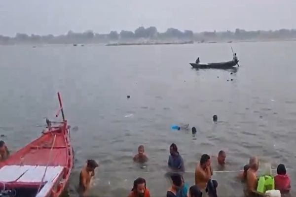 Auspicious festival of Ganga Dussehra being celebrated across UP