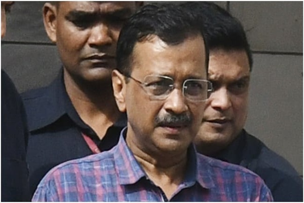 A Delhi court sends Chief Minister Arvind Kejriwal to CBI custody for three days in a money laundering case