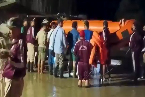 Flash flood situation improves in Manipur