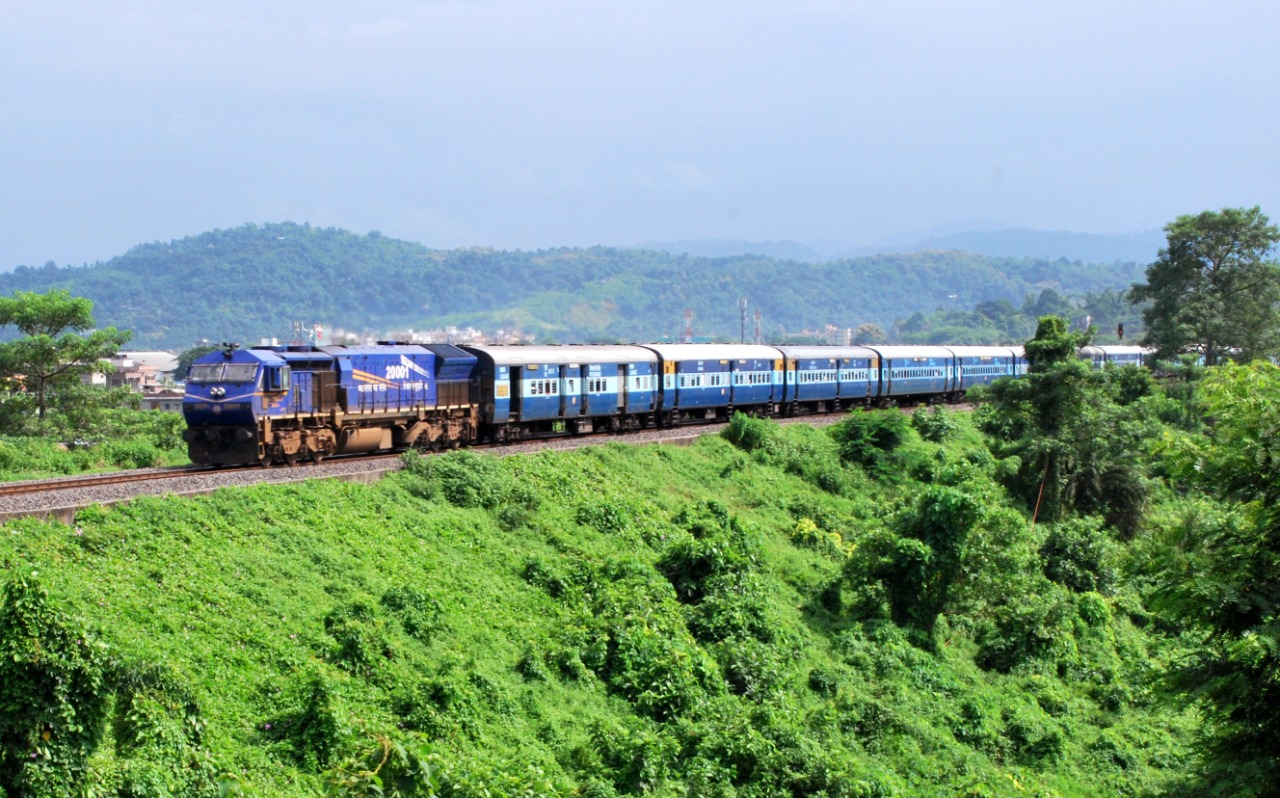 আগৰতলাৰ পৰা ছাব্ৰুমলৈ আৰু লামডিঙৰ পৰা মৰিয়নিলৈ ৰে’লসেৱা সম্প্ৰসাৰণৰ সিদ্ধান্ত উত্তৰ-পূব ৰে’লৱেৰ