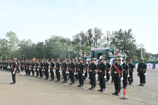 স্বরাষ্ট্রমন্ত্রক সমস্ত কেন্দ্রীয় বাহিনীতে প্রাক্তন অগ্নিবীরদের জন্য ১০ শতাংশ সংরক্ষণের সিদ্ধান্ত নিয়েছে।