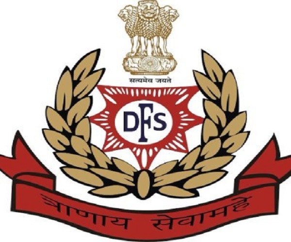 दिल्ली के राजा गार्डन स्थित इलेक्ट्रॉनिक्स शोरूम में आग, तीन कर्मचारियों की मौत