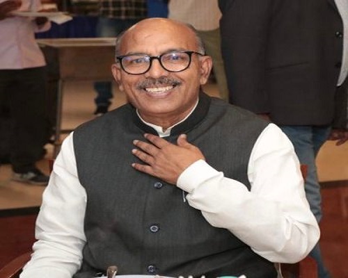 झारखंड विधानसभा अध्यक्ष रबींद्र नाथ महतो ने आज दो विधायकों की सदस्यता समाप्त कर दी