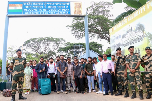 Over 4,500 Indian students return from Bangladesh amid violent protests