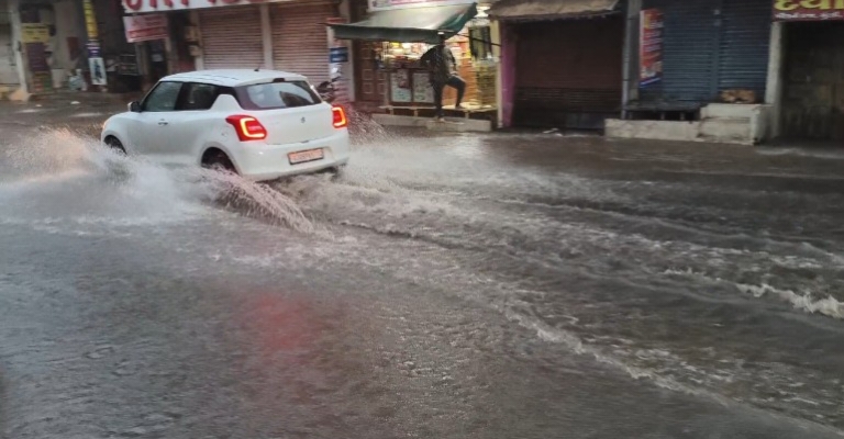 સમગ્ર રાજ્યમાં નૈઋત્યનું ચોમાસુ જામ્યુ