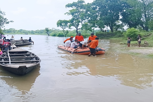 অসমে এপর্যন্ত বন্যাজনিত কারণে মৃতের সংখ্যা বেড়ে হয়েছে ৭২।