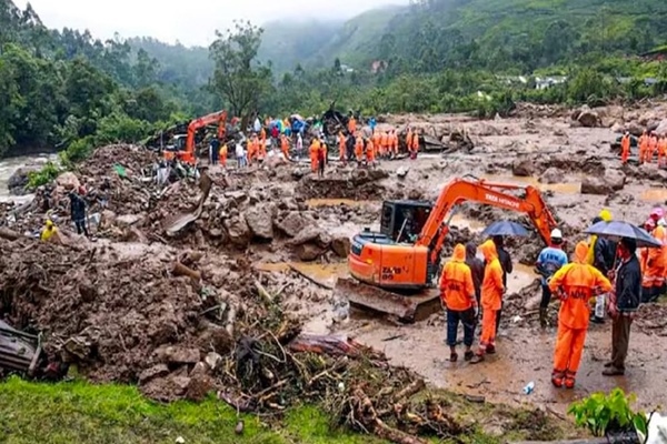 কেৰালাৰ ৱায়নাডত ভূমিস্খলনত মৃত্যু হোৱা লোকৰ সংখ্যাই ২৬০ অতিক্ৰম