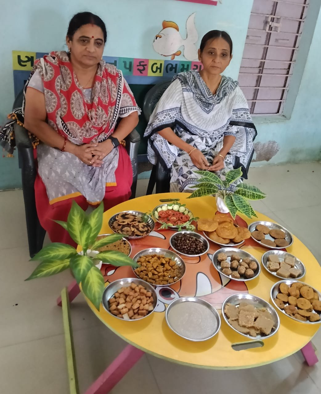 અમદાવાદ જિલ્લા પંચાયતના આઈ. સી. ડી. એસ. વિભાગ દ્વારા વિરમગામના ભોજવા, દસક્રોઈ, નાંદેજ 2 અને માંડલના આંગણવાડી કેન્દ્રોમાં પોષણ માસની ઉજવણી કરવામાં આવી હતી