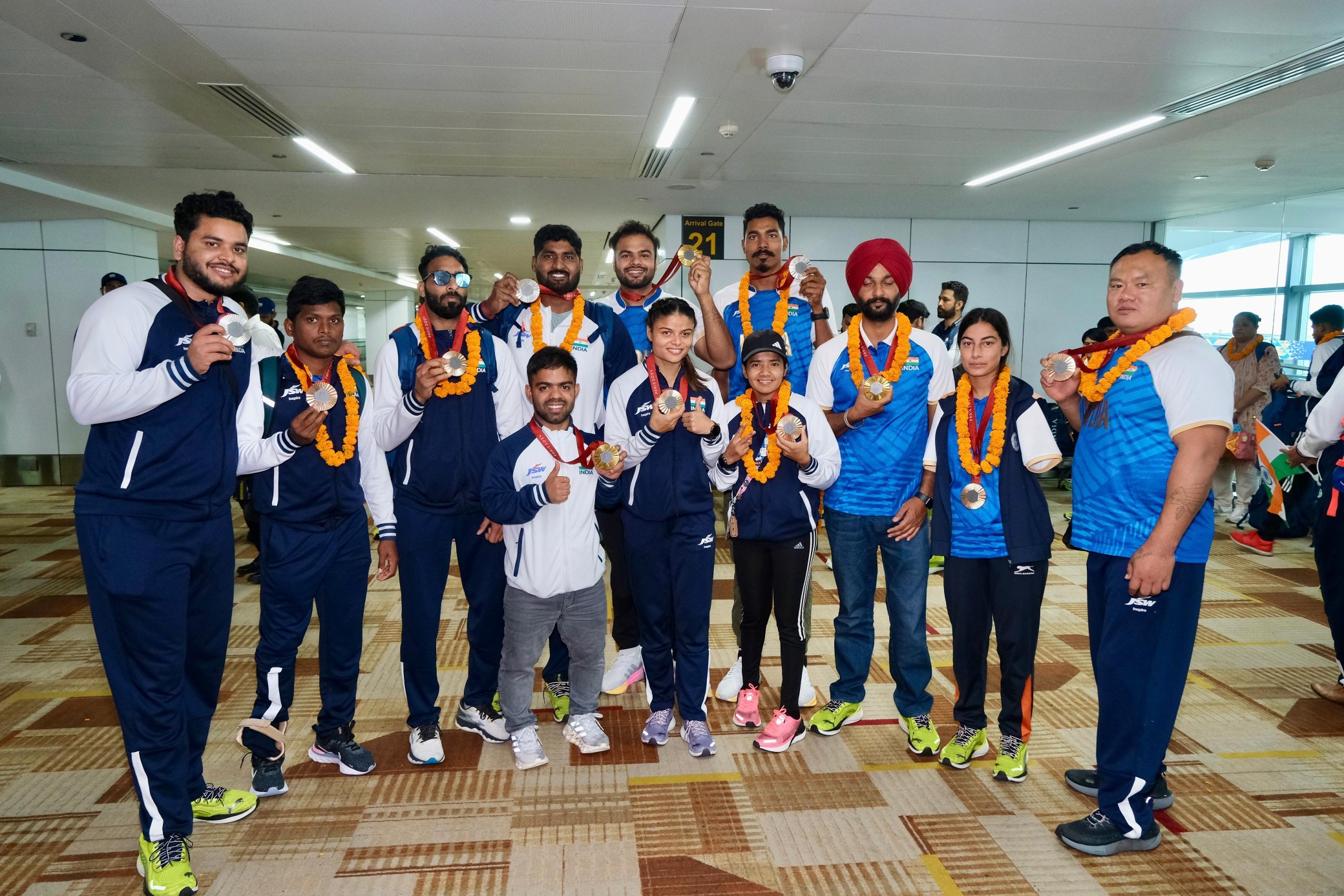 Indian Contingent from Paris Paralympics Returns to New Delhi