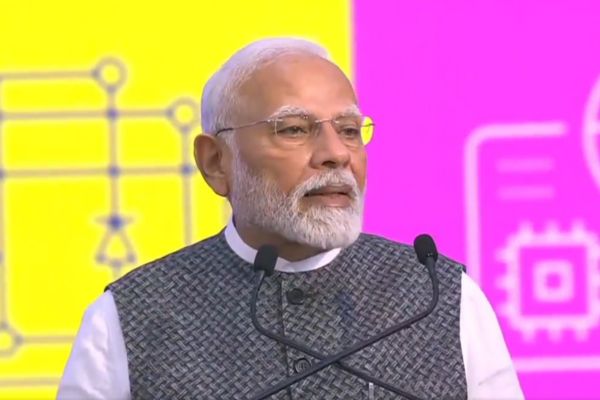 प्रधानमंत्री नरेंद्र मोदी ने विश्वास जताया है कि भारत वैश्विक सेमीकंडक्टर उद्योग को आगे बढ़ाने में प्रमुख भूमिका निभाने जा रहा है