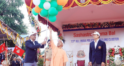 मुख्यमंत्री योगी आदित्यनाथ ने लखनऊ में सशस्त्र सीमा बल द्वारा आयोजित 73वें अखिल भारतीय पुलिस रेसलिंग क्लस्टर-2024 का शुभारंभ किया
