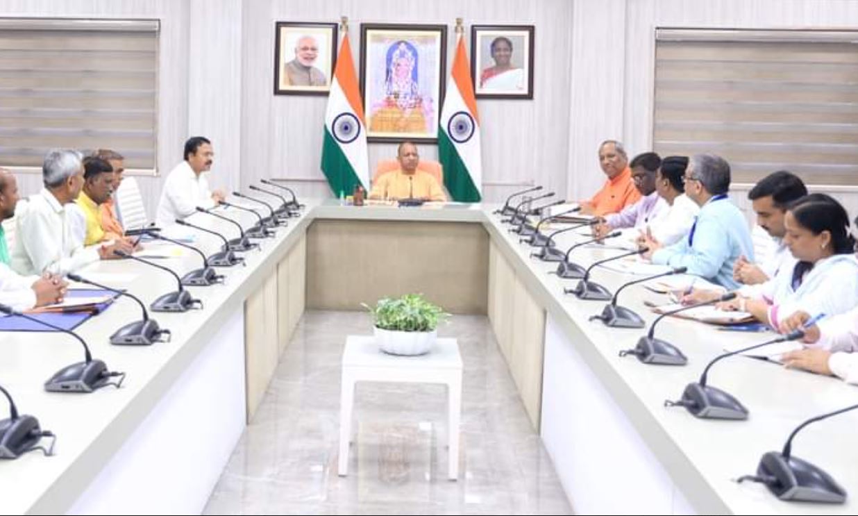 उत्तर प्रदेश सरकार ने संभल की हिंसक घटना की न्यायिक जांच के आदेश दिए, तीन सदस्यीय समिति करेगी जांच