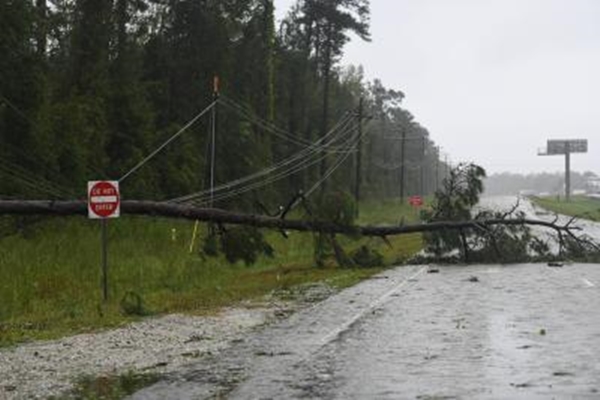 U.S. Hospitals Face Critical IV Fluid Shortage After Hurricane Shuts Major Supply Facility