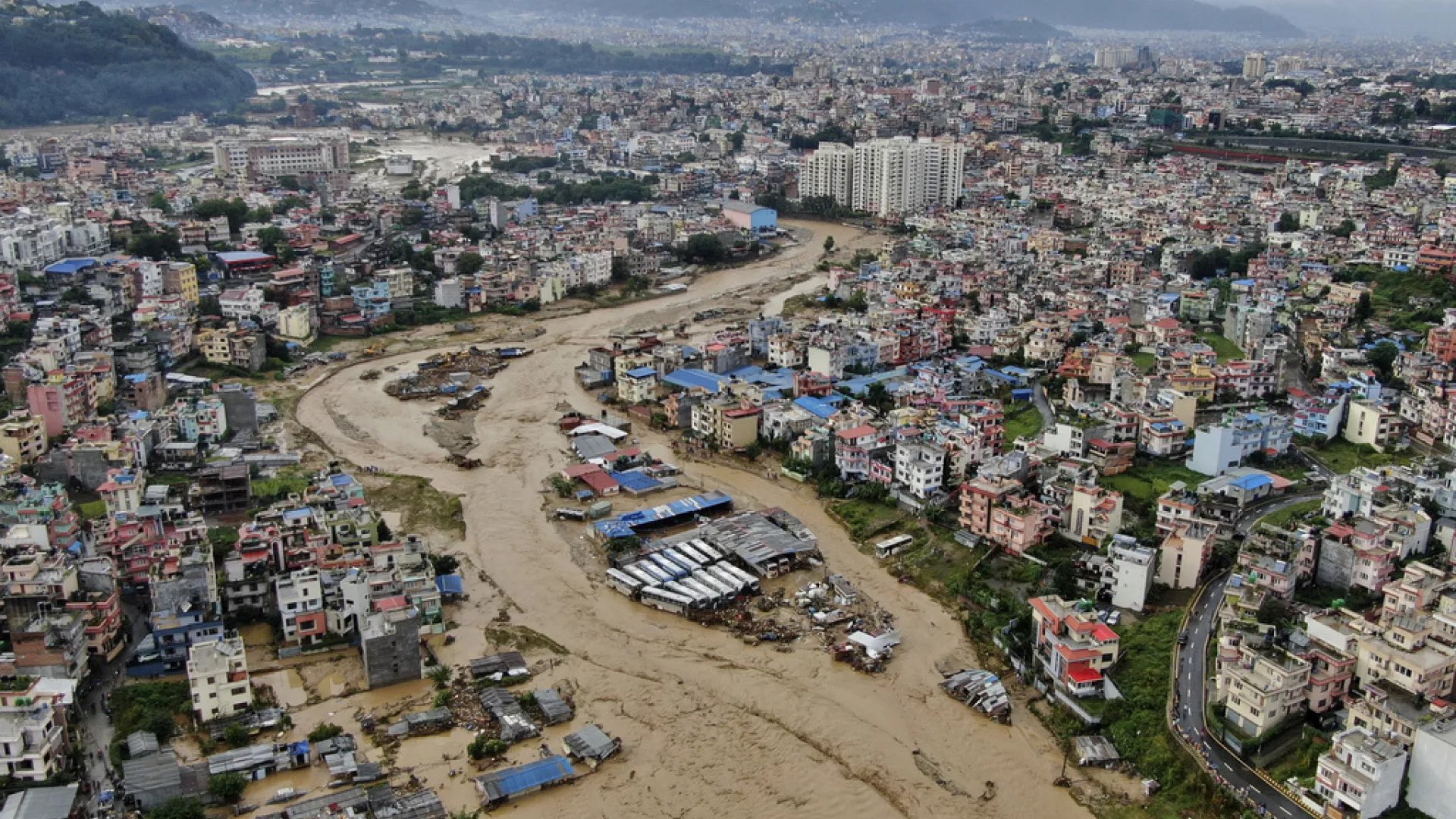 नेपाल में बाढ़ और भूस्खलन से अब तक 228 लोगों की मौत, 25 लोग अभी भी लापता