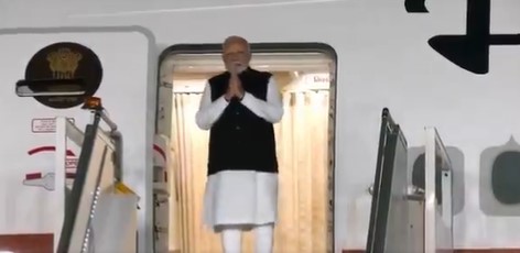 ब्रिक्स शिखर सम्मेलन में भाग लेने के बाद रूस से नई दिल्ली वापस लौटे प्रधानमंत्री नरेंद्र मोदी