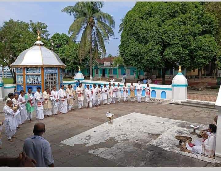 বৰপেটা সত্ৰ পৰিচালনা সমিতিৰ নৱ-নৰ্বাচিত সদস্যসকলৰ শপতগ্ৰহণ