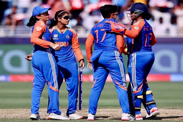 India Beat Pakistan by 6 Wickets in Women’s T20 World Cup