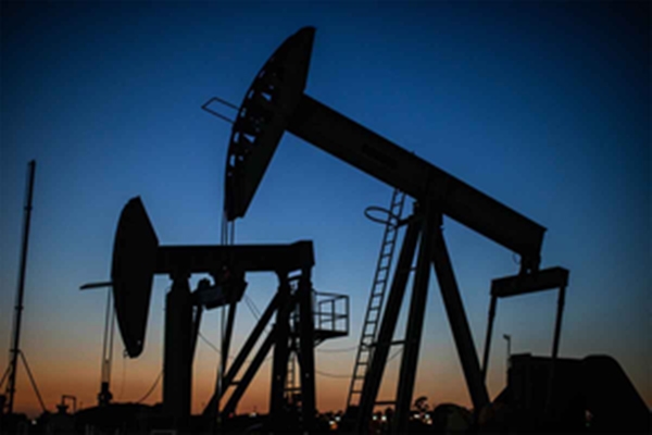 Oil prices climb amid rising geopolitical conflicts