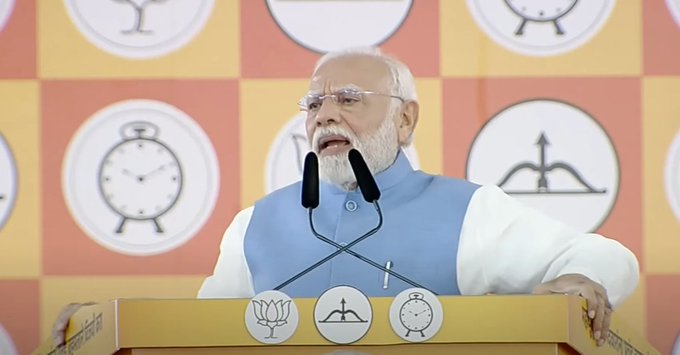 महाविकास आघाडी सत्तेत आल्यावर आरक्षण हटवेल, प्रधानमंत्री नरेंद्र मोदी यांचा आरोप