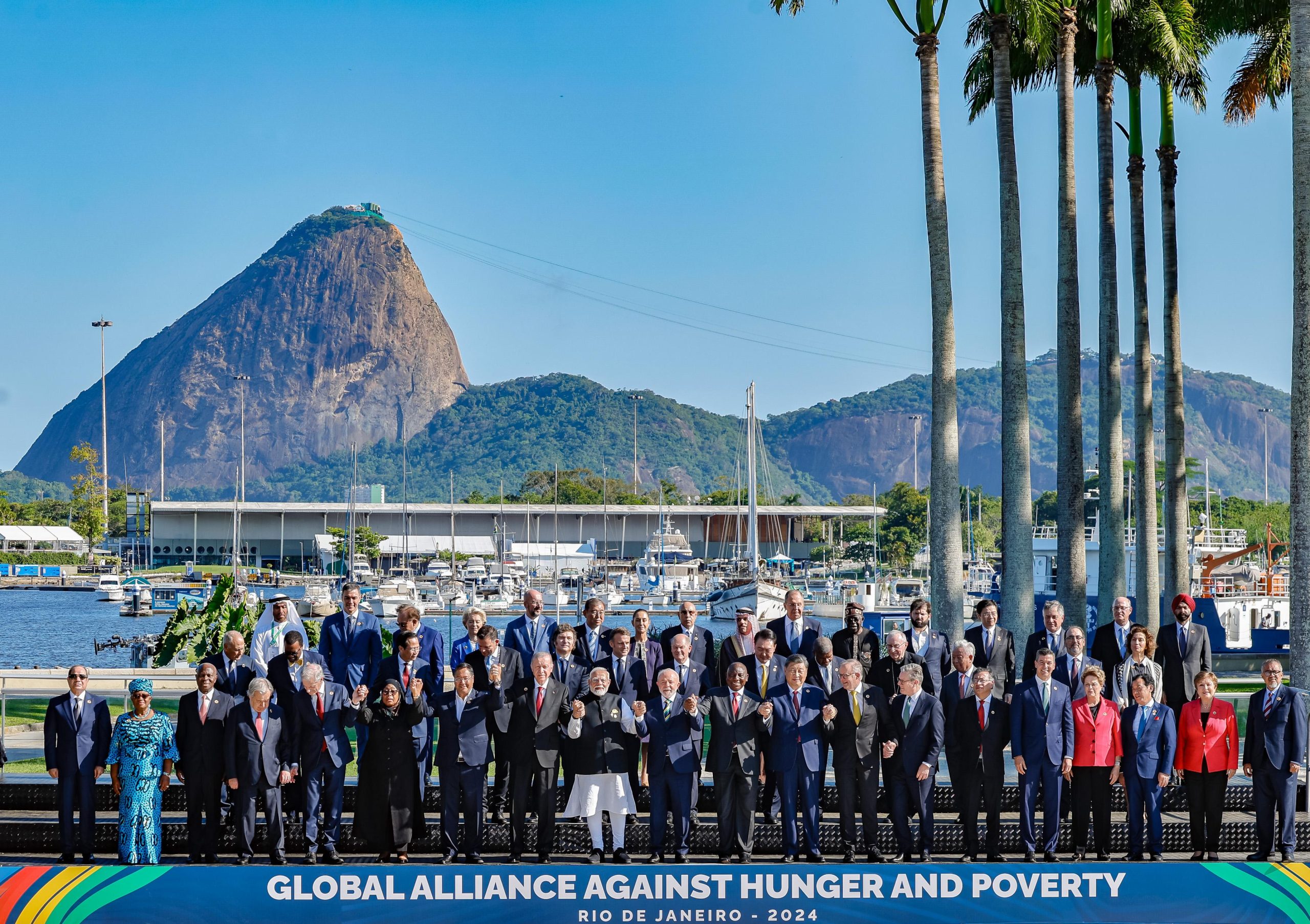 برازیل میں G20 کے رہنماؤں نے Rio De Janeiro اعلامیے کو منظور کیا ہے۔ انھوں نے آب و ہوا کی تبدیلی اور یوکرین اور مغربی ایشیا میں جنگ کے حوالے سے اقدامات پر زور دیا۔