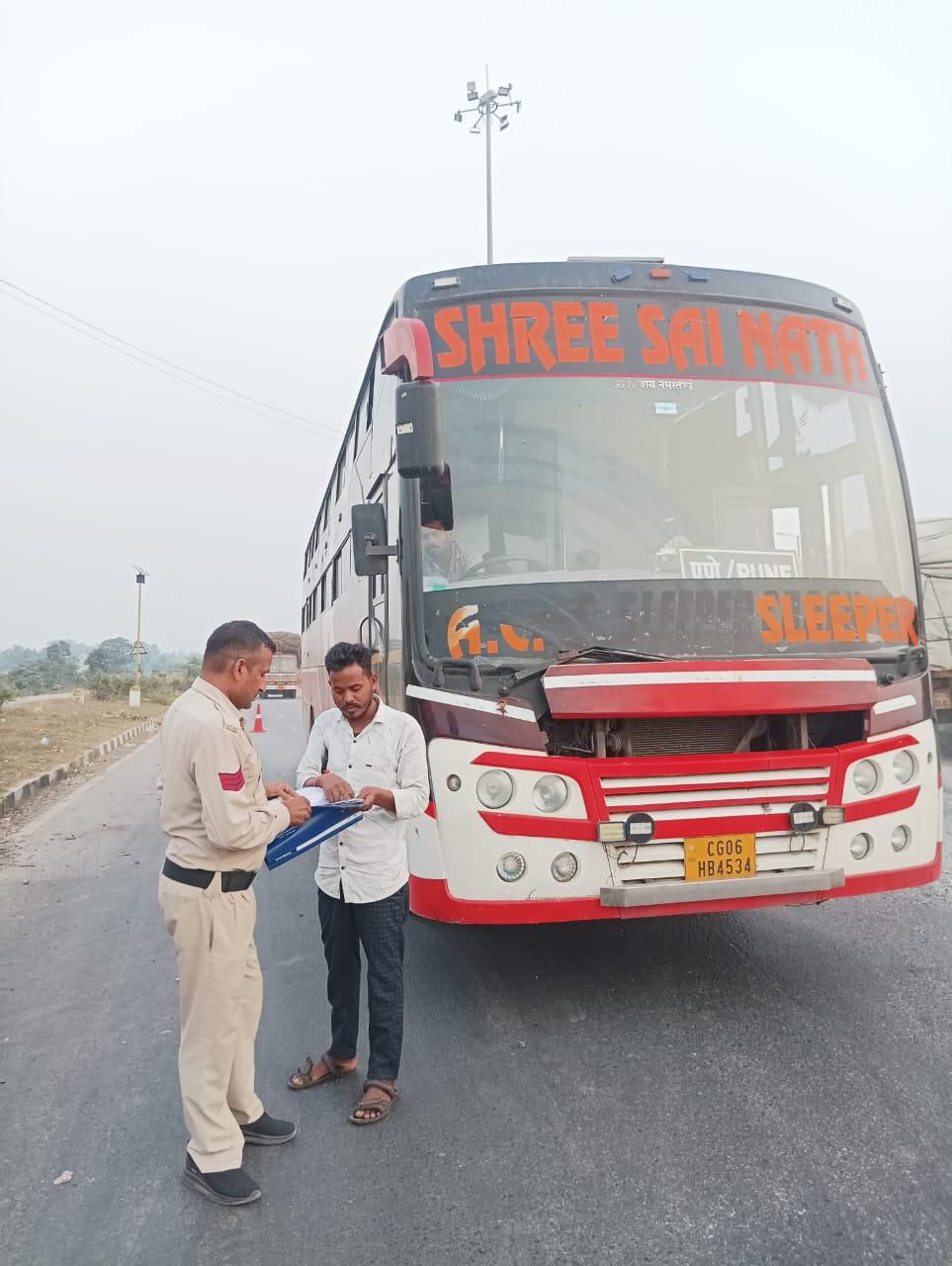 छत्तीसगढ़ में एचआईवी पीड़ित, दृष्टिहीन, दोनों पैरों से दिव्यांग और 80 वर्ष या उस से अधिक उम्र के वरिष्ठ नागरिकों को यात्री बसों में मुफ़्त यात्रा