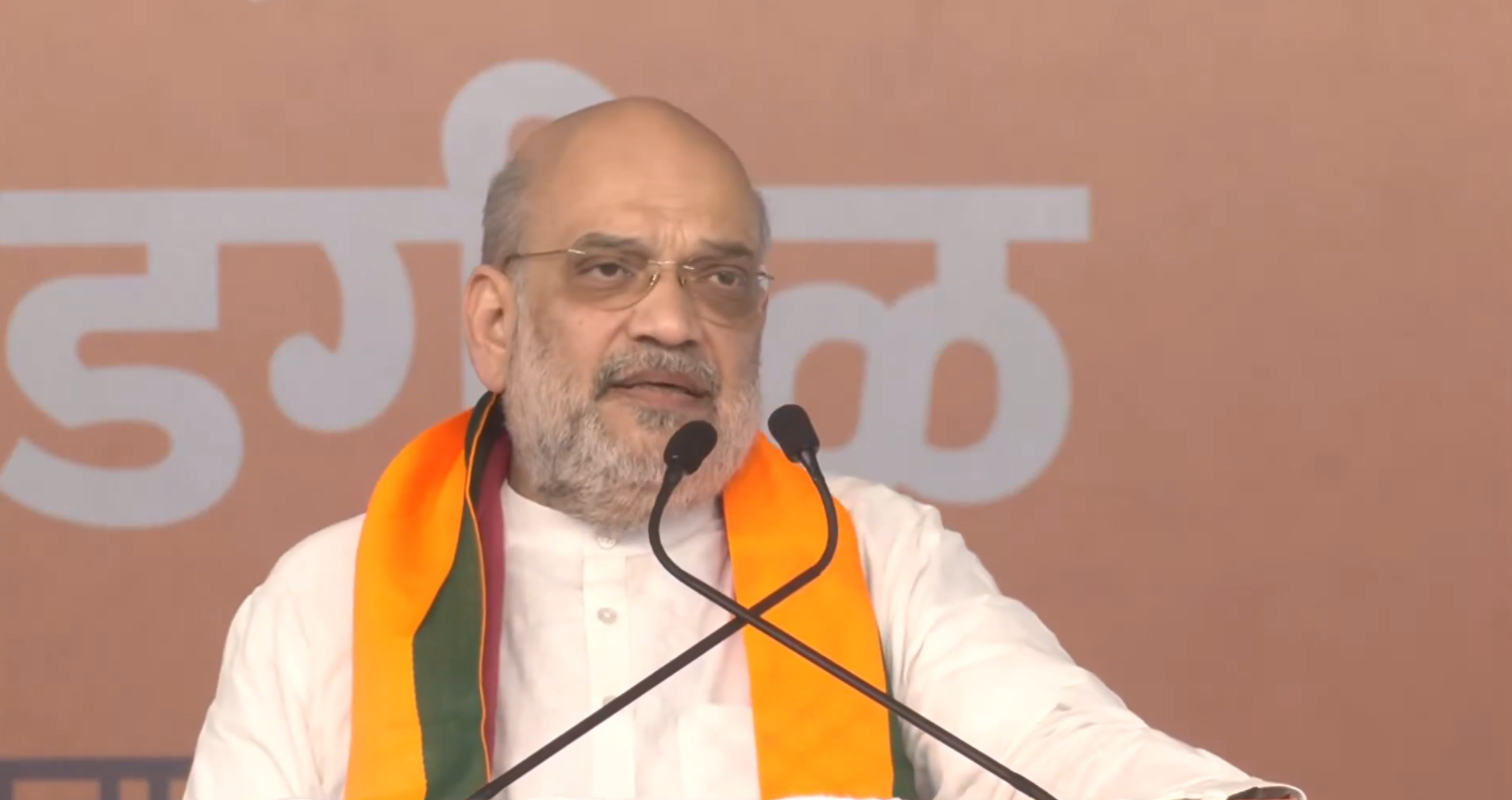 वरिष्ठ भाजपा नेता और केंद्रीय गृहमंत्री अमित शाह ने महाराष्ट्र के शिराला में एक रैली को किया संबोधित