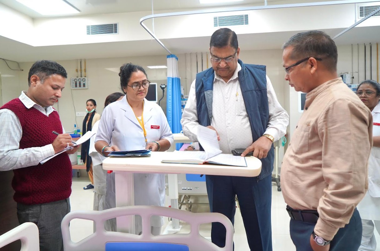 उप जिला चिकित्सालय, ऋषिकेश में आई.सी.यू यूनिट का संचालन शुरू