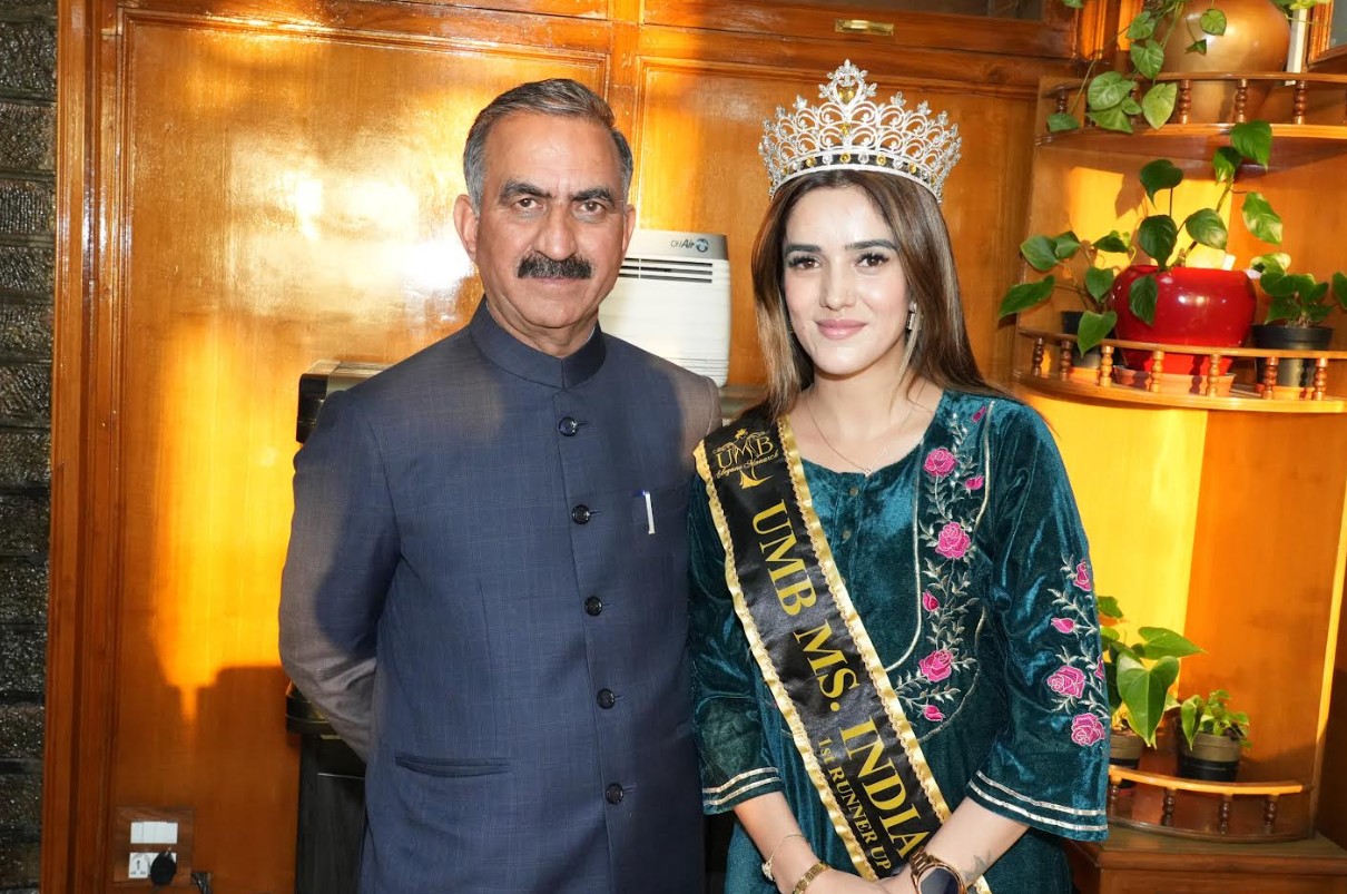 शीनम आजाद ने मुख्यमंत्री से भेंट की