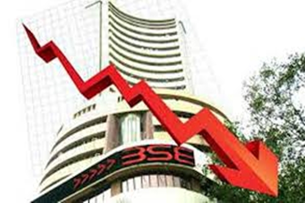 Market ends marginally lower amid volatility, FII selling, weak Q2 earnings & geopolitical tensions