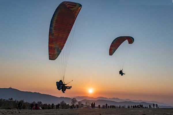 हिमाचल प्रदेश में कांगडा जिले के बीड-बिलिंग में आयोजित विश्‍व पैराग्‍लाइडिंग प्रतियोगिता संपन्‍न