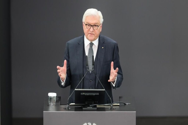 German President Dissolves Parliament, Calls Snap Elections for Feb 23