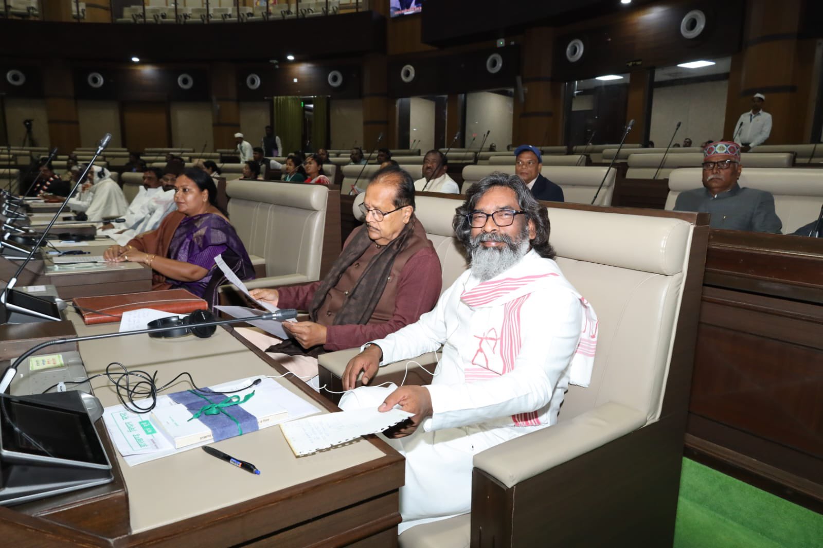 Four-day special session of Jharkhand Legislative Assembly began in Ranchi